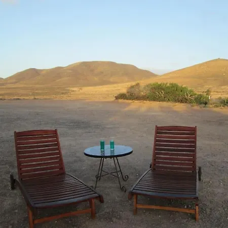 Descanso En Espacio Natural Con Vistastharada