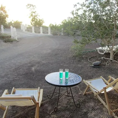 Descanso En Espacio Natural Con Vistastharada *